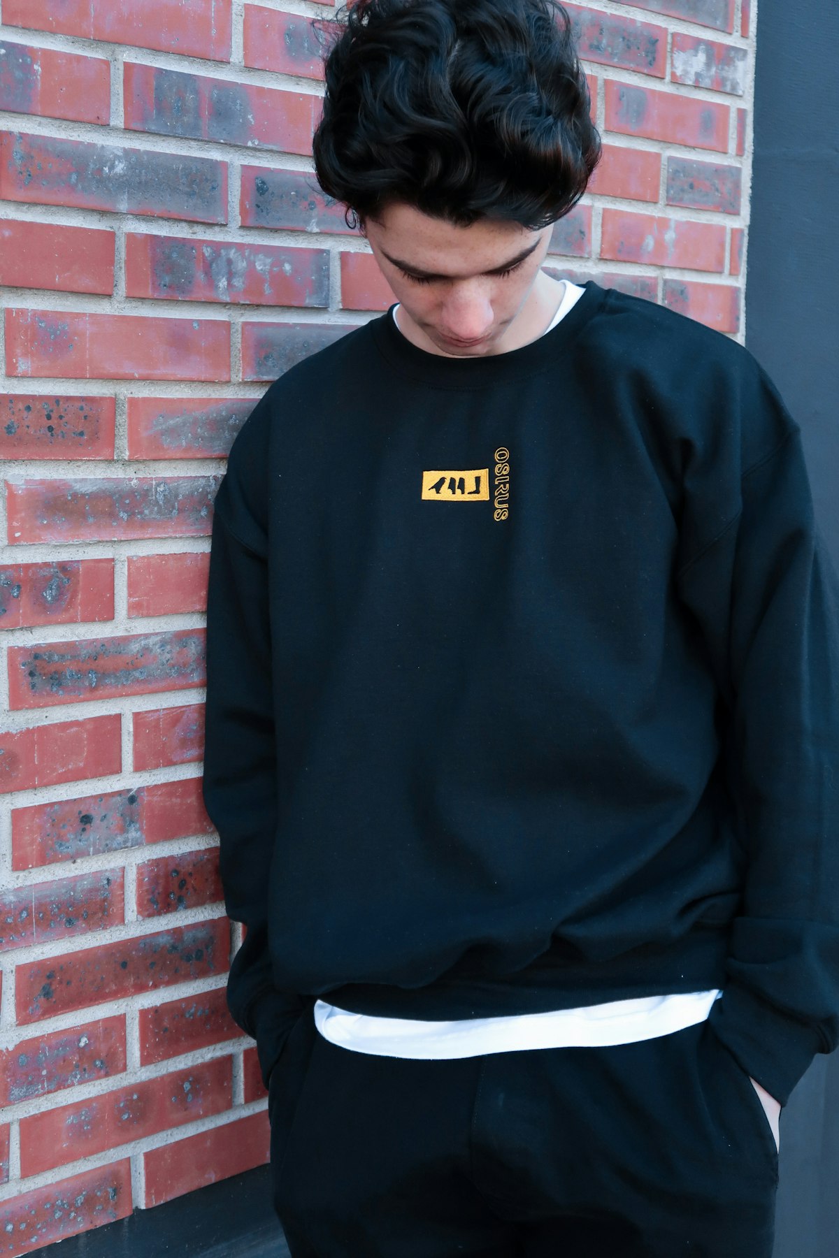 CREWNECK SWEATSHIRT (NAVY)