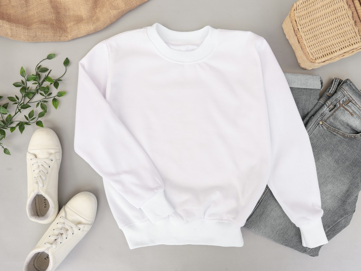 DAILY CREWNECK (WHITE)